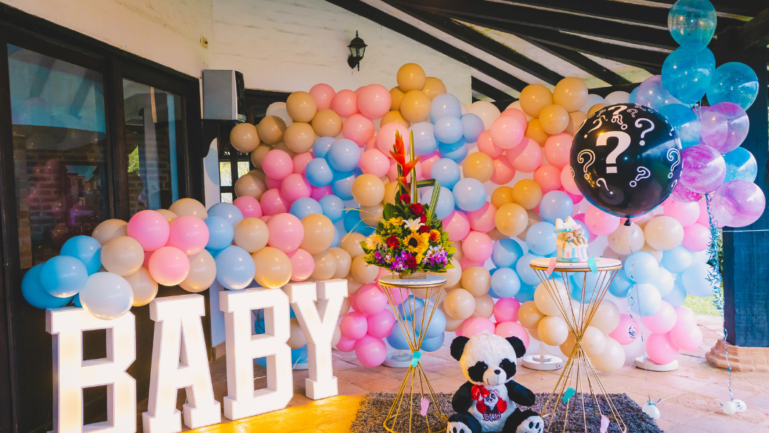 baby balloon decor in dubai