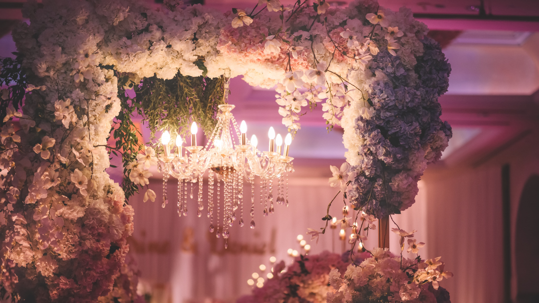Luxurious wedding decor